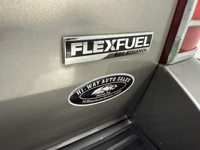 Photo of 2008 Gray Chevrolet Suburban