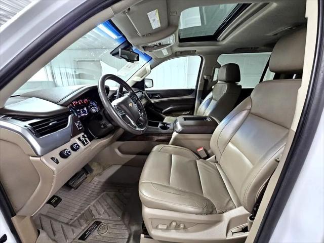 Photo of 2018 White Chevrolet Suburban