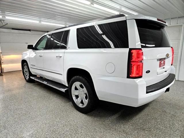 Photo of 2018 White Chevrolet Suburban