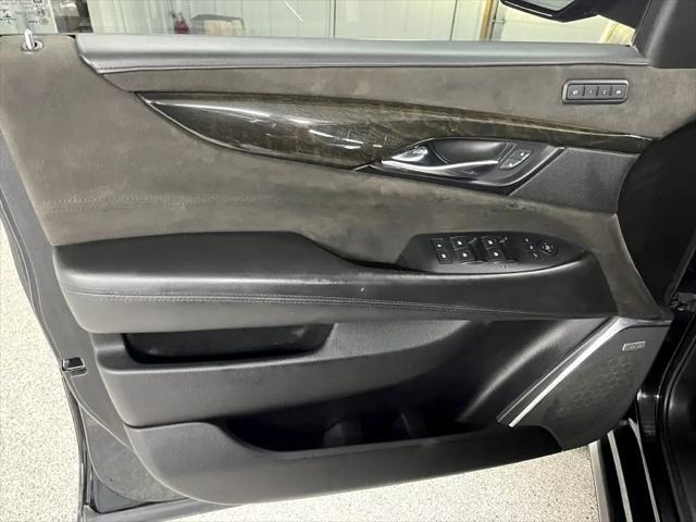 Photo of 2019 Black Cadillac Escalade