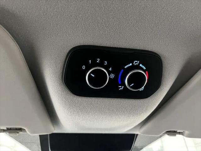 Photo of 2020 White Ford Transit-350