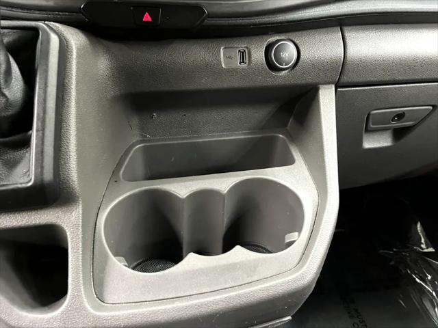 Photo of 2020 White Ford Transit-350