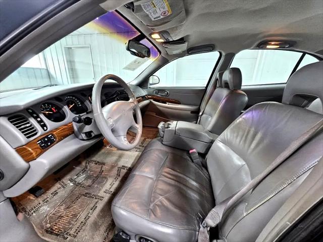 Photo of 2002 Blue Buick LeSabre