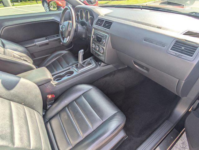 Photo of 2014 Black Clearcoat Dodge Challenger