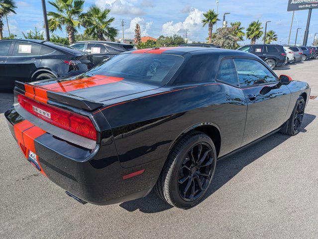 Photo of 2014 Black Clearcoat Dodge Challenger