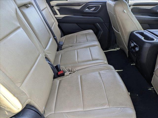 Photo of 2021 Pearl Beige Metallic GMC Yukon