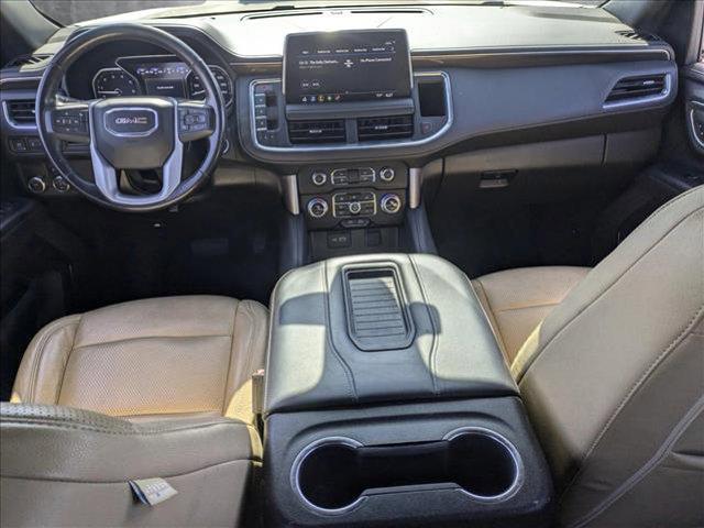 Photo of 2021 Pearl Beige Metallic GMC Yukon