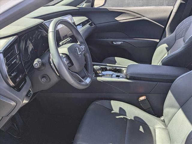 Photo of 2024 Eminent White Pearl Lexus RX 350