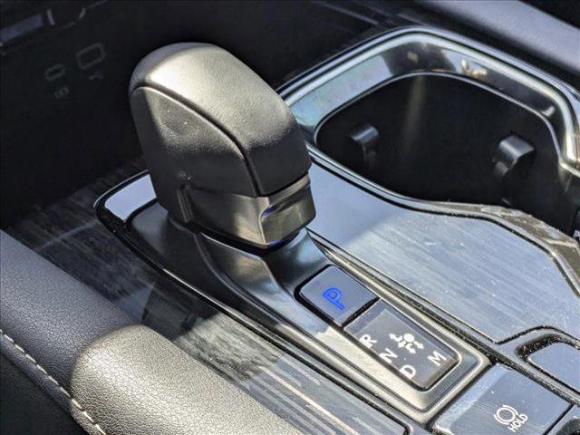 Photo of 2024 Eminent White Pearl Lexus RX 350