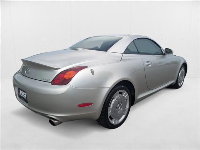 Photo of 2004 Millennium Silver Metallic Lexus SC 430