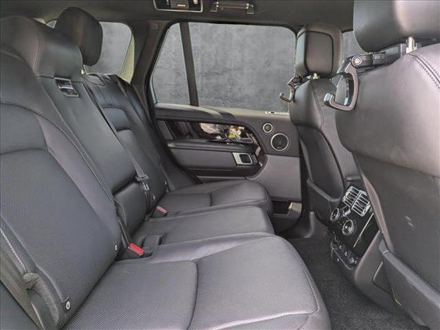 Photo of 2022 Fuji White Land Rover Range Rover