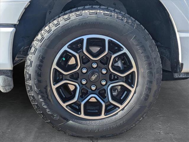 Photo of 2022 Oxford White Ford F-150