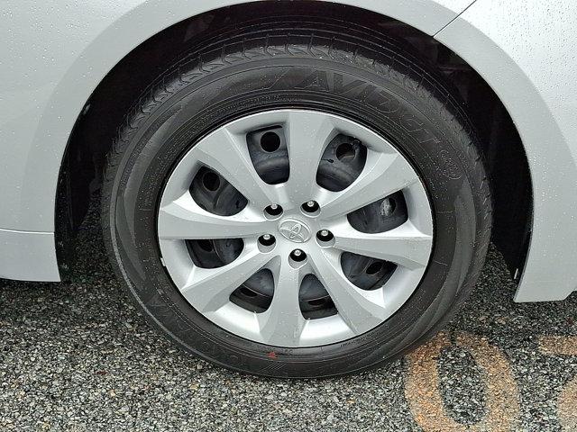 Photo of 2024 Classic Silver Metallic Toyota Corolla