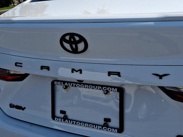 Photo of 2025 Ice Cap Toyota Camry