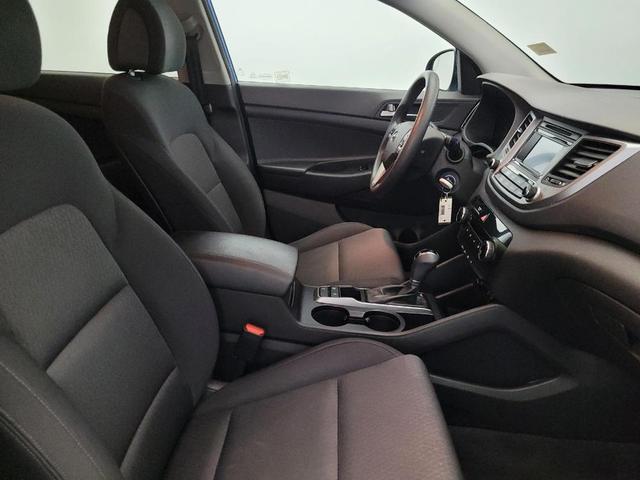 Photo of 2017 Caribbean Blue Hyundai TUCSON