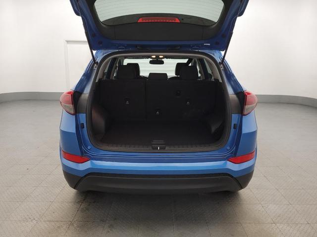 Photo of 2017 Caribbean Blue Hyundai TUCSON