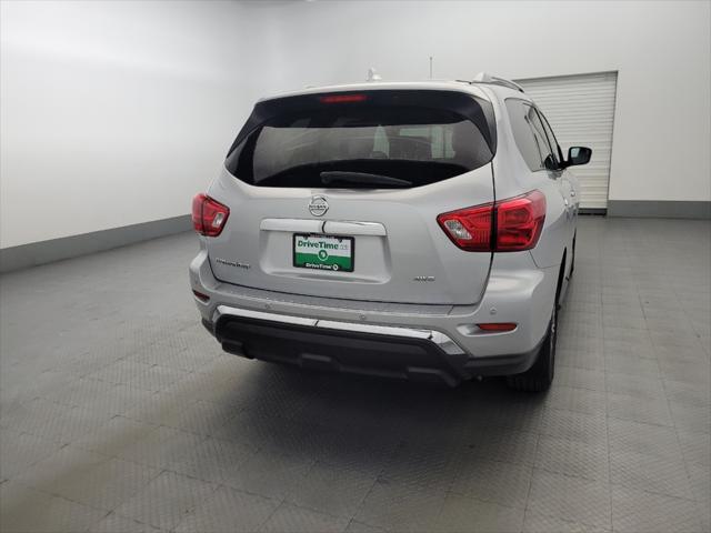 Photo of 2020 Brilliant Silver Metallic Nissan Pathfinder