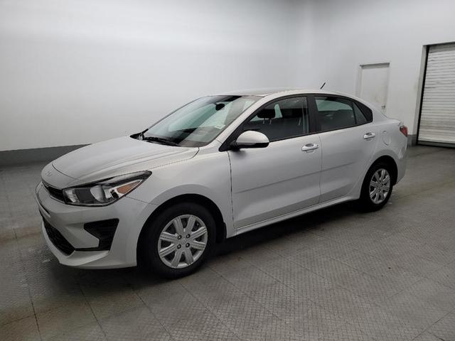 Photo of 2023 Silver Kia Rio