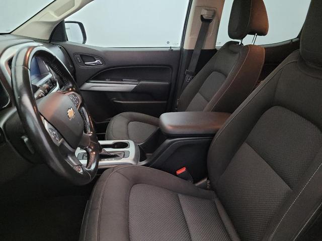 Photo of 2016 Red Rock Metallic Chevrolet Colorado