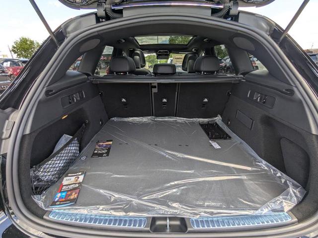 Photo of 2025 Black Mercedes-Benz GLC 300