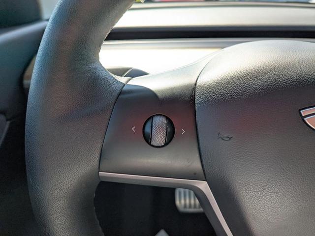 Photo of 2022 Midnight Silver Metallic Tesla Model Y