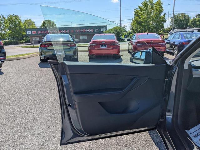 Photo of 2022 Midnight Silver Metallic Tesla Model Y