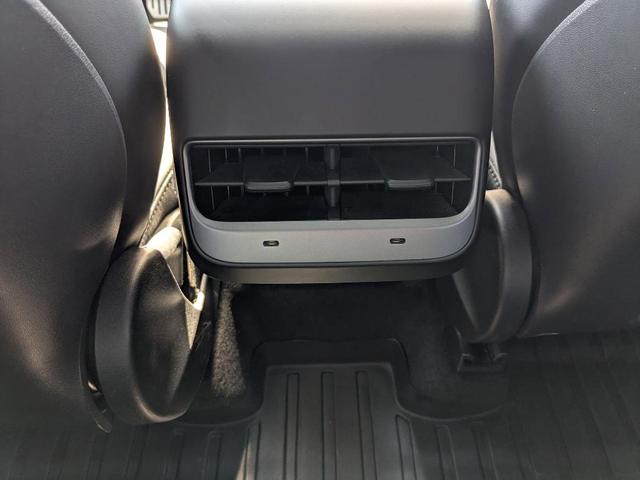 Photo of 2022 Midnight Silver Metallic Tesla Model Y
