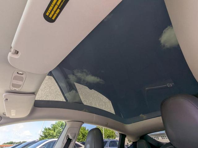 Photo of 2022 Midnight Silver Metallic Tesla Model Y