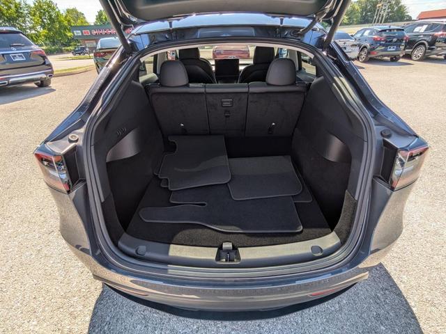 Photo of 2022 Midnight Silver Metallic Tesla Model Y