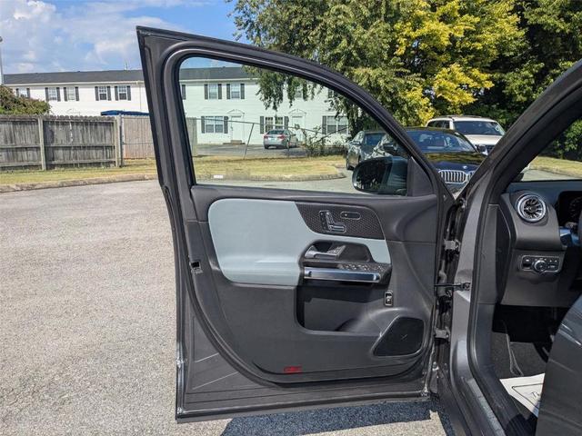 Photo of 2026 Gray Mercedes-Benz GLB 250