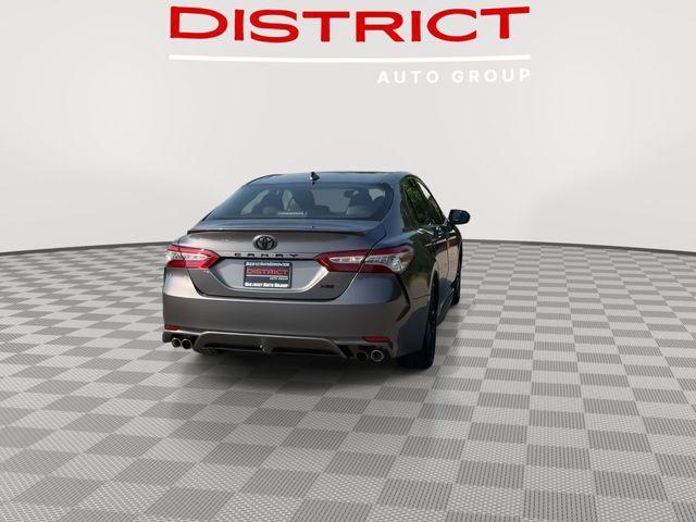 Photo of 2020 Predawn Gray Mica Toyota Camry