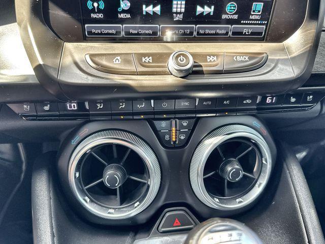 Photo of 2018 Black Chevrolet Camaro