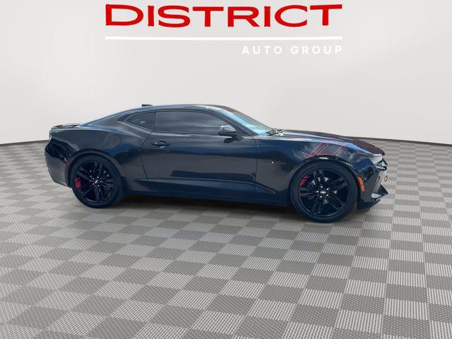 Photo of 2018 Black Chevrolet Camaro