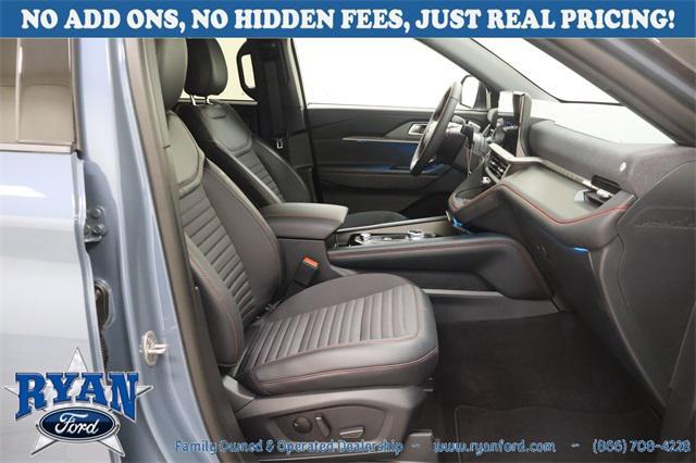 Photo of 2025 Vapor Blue Metallic Ford Explorer