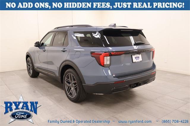 Photo of 2025 Vapor Blue Metallic Ford Explorer