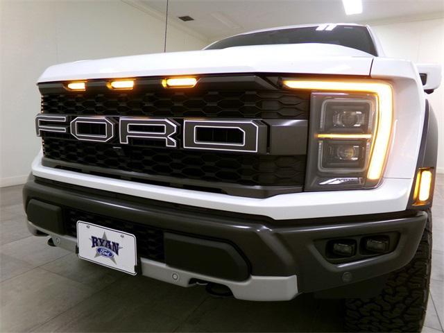 Photo of 2023 Oxford White Ford F-150