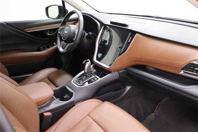 Photo of 2022 Green Metallic Subaru Outback