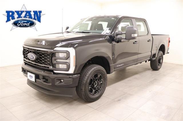 Photo of 2025 Agate Black Metallic Ford F-250