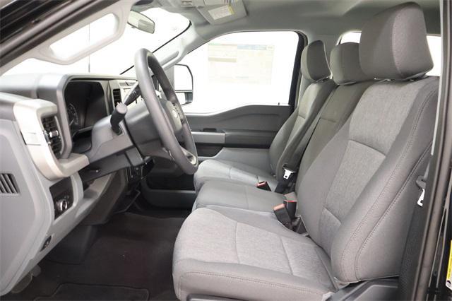 Photo of 2025 Agate Black Metallic Ford F-250