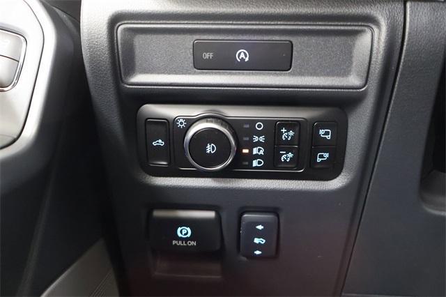 Photo of 2025 Oxford White Ford F-150