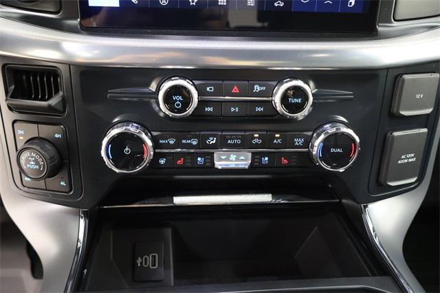Photo of 2025 Oxford White Ford F-150