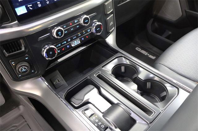 Photo of 2025 Oxford White Ford F-150
