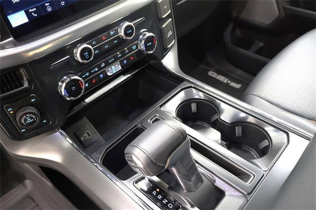Photo of 2025 Oxford White Ford F-150