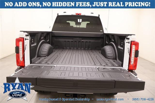 Photo of 2025 Oxford White Ford F-250