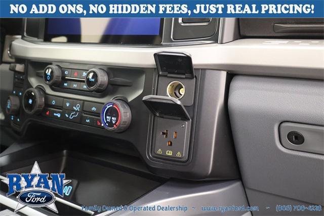 Photo of 2025 Oxford White Ford F-250