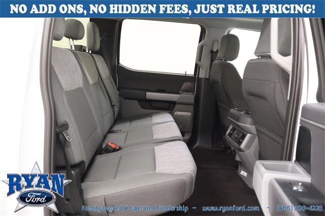 Photo of 2025 Oxford White Ford F-250