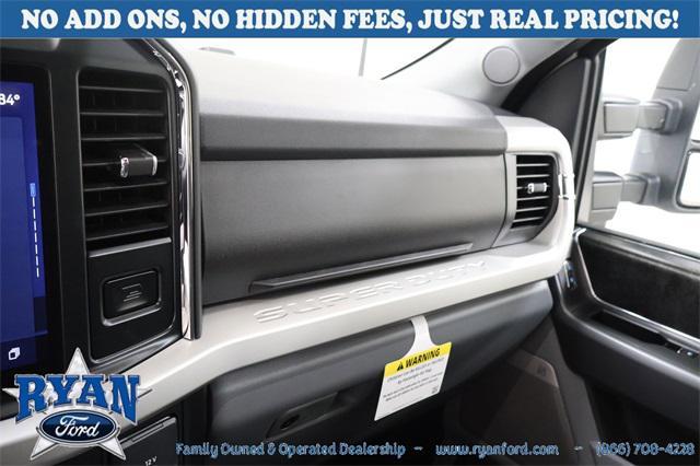 Photo of 2025 Oxford White Ford F-250
