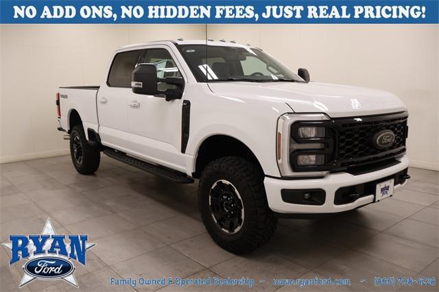 Photo of 2025 Oxford White Ford F-250
