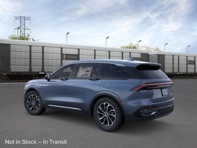 Photo of 2025 Whisper White Lincoln Nautilus
