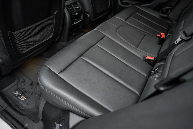 Photo of 2019 Alpine White BMW X3